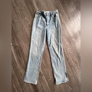Abercrombie & Fitch 90s ultra high rise with Slit